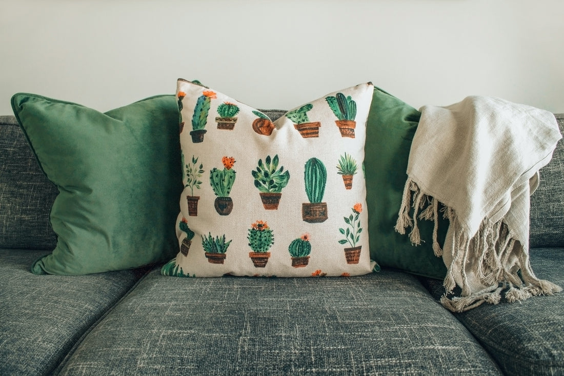 Bringing Nature Indoors: A Comprehensive Guide to Floral Cushion Covers