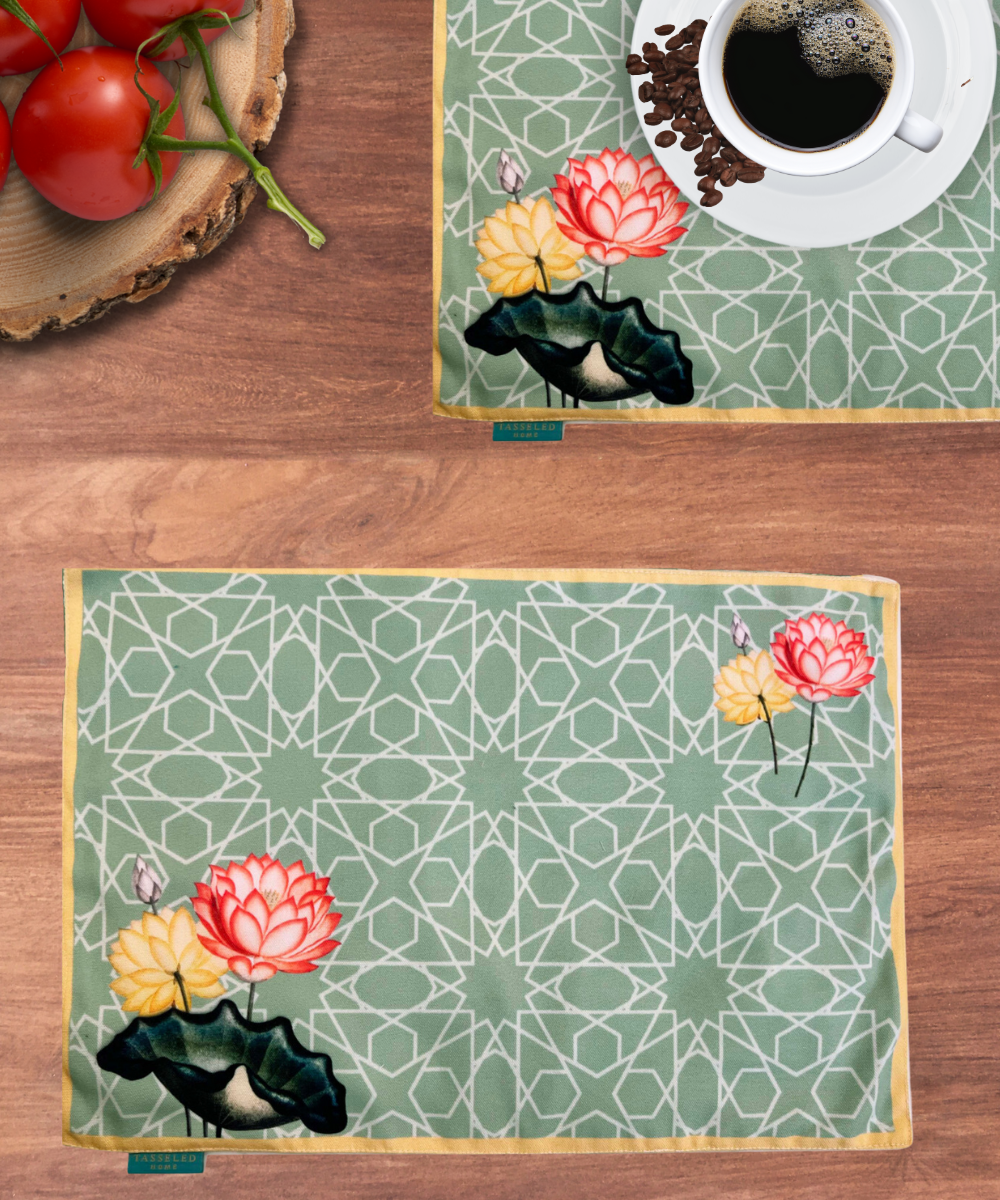 Lattice Lotus Placemats