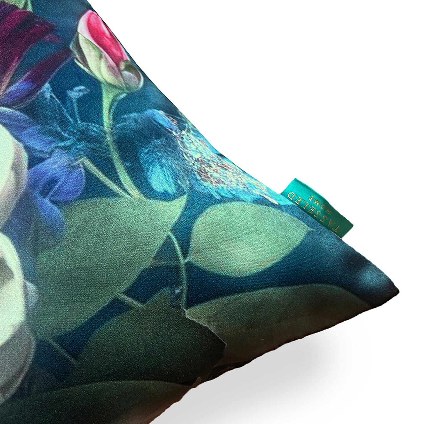 FLORAL ESSENTIALS  Set of 5 Cushion Covers