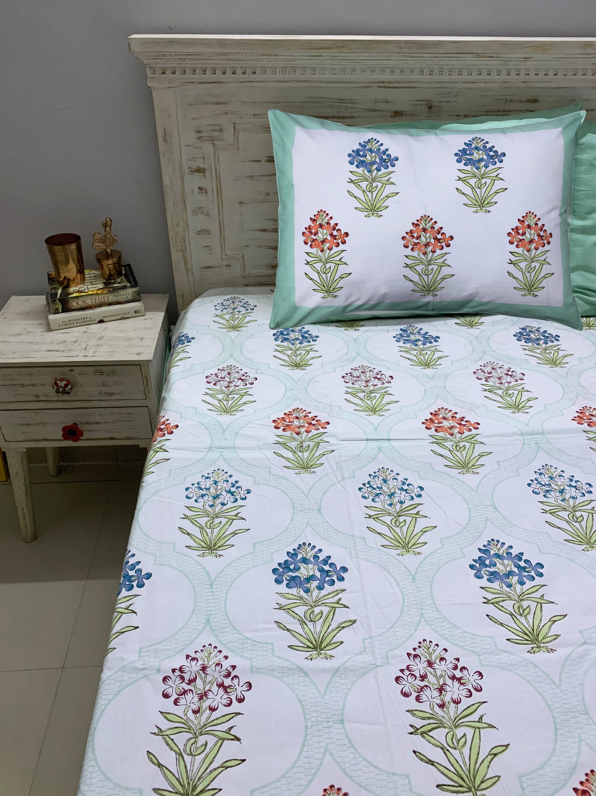 Heena Premium Cotton Block Print King Size Bedsheet